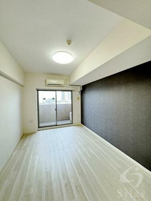 兵庫県尼崎市東塚口町1丁目(マンション)の賃貸物件の居間