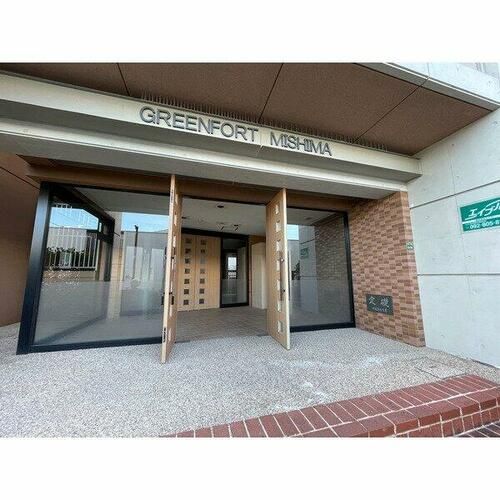 福岡県福岡市西区富士見2丁目(マンション)の賃貸物件の玄関