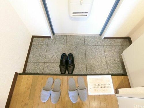 ラガールあびこの玄関