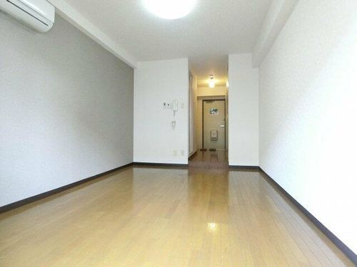 ラガールあびこの居間