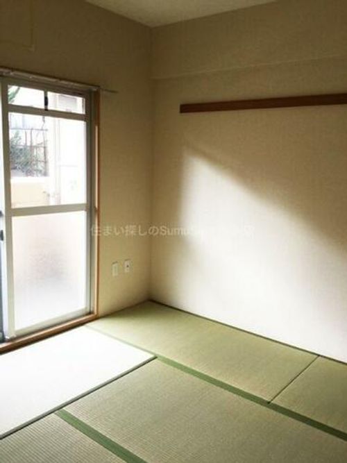コーシャハイツ相生1-304の内装