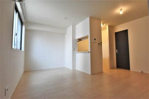 大阪府松原市丹南4丁目(アパート)の賃貸物件の居間