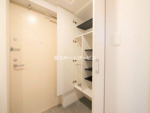 セレニテ桜川駅前プリエの内装