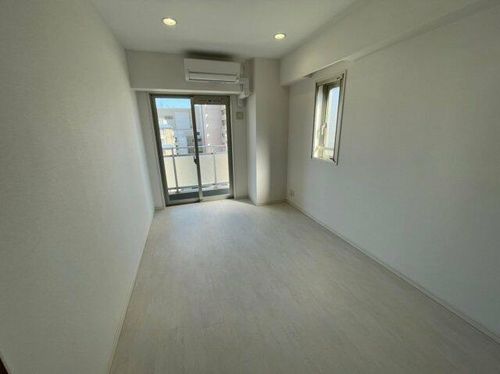 BRAVI南堀江の内装