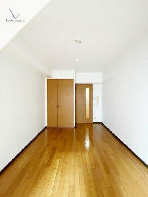 エンクレスト西公園の居間