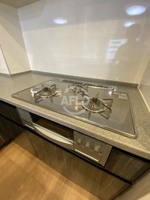 大阪ひびきの街ザ・サンクタスタワーのキッチン