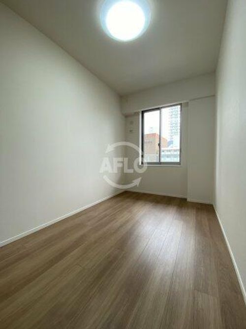 大阪ひびきの街ザ・サンクタスタワーの内装