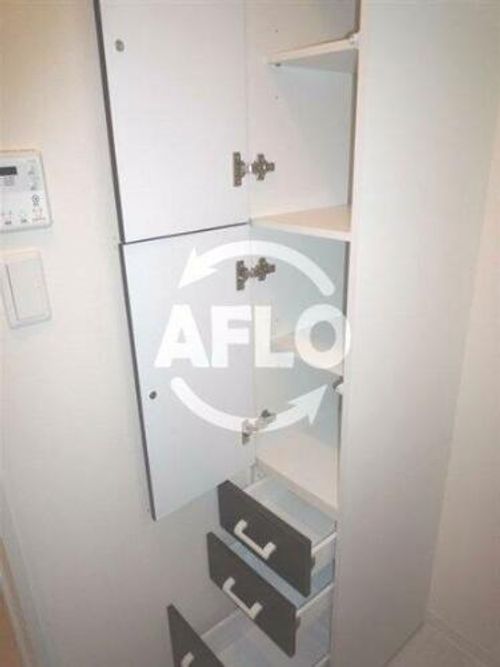 ラムール難波西の内装