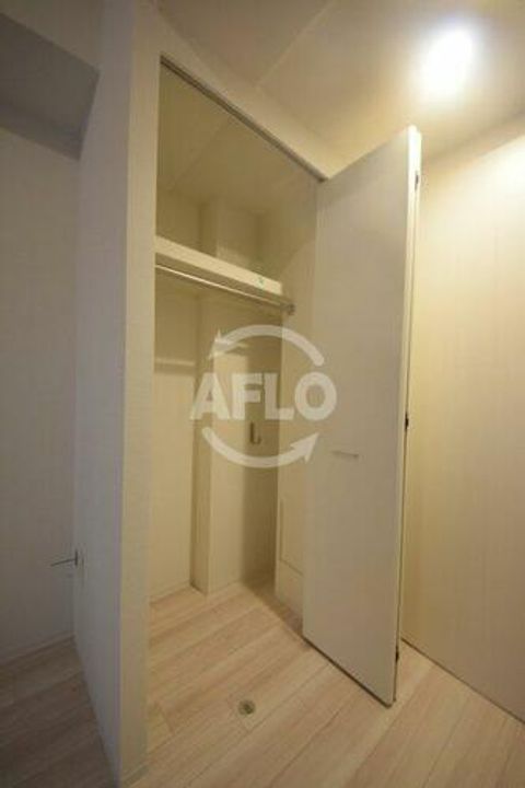 セレニテ本町東リアンの内装