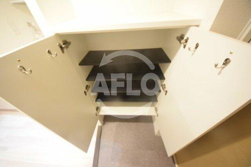 セレニテ本町東リアンの内装