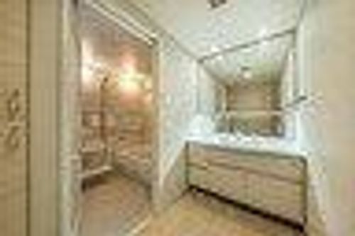 キングス夢咲シティひかりの街 A棟の内装