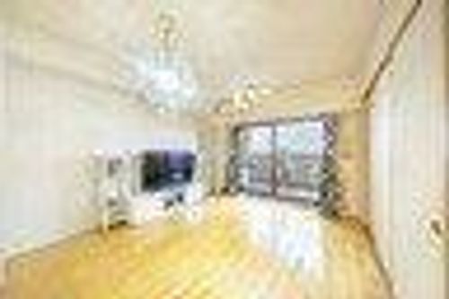 キングス夢咲シティひかりの街 A棟の居間