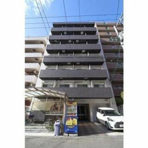 ウインズコート城東中央の外観