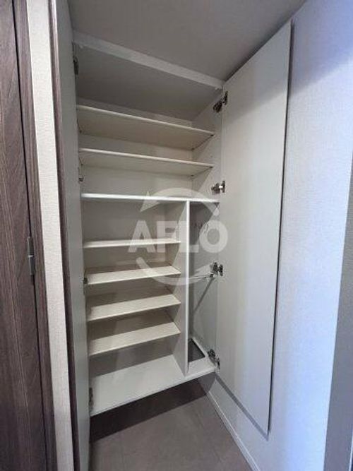 コンフォリア・リヴ新大阪西宮原ソルテラスの内装