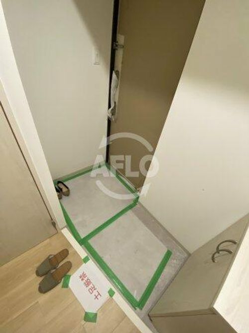 クローバー・レジデンス玉造の玄関