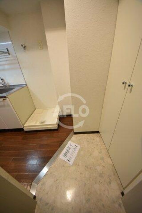 東小橋Ⅱ番館の玄関