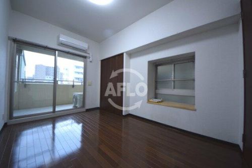 東小橋Ⅱ番館の内装