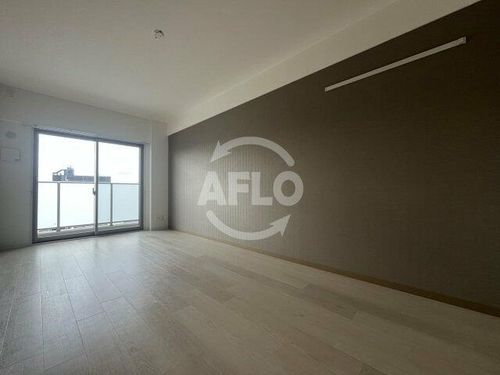 グレイスノーブル新大阪の居間