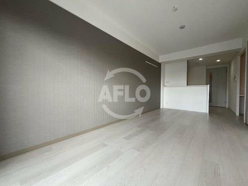 グレイスノーブル新大阪の居間