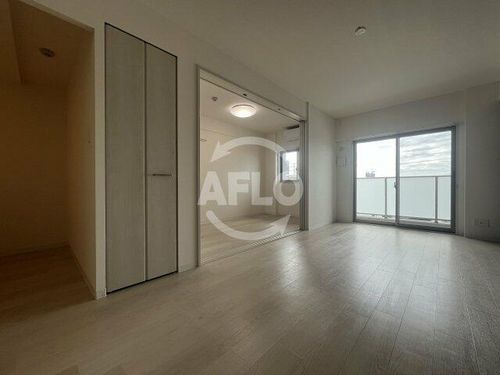 グレイスノーブル新大阪の居間