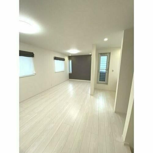 愛知県名古屋市北区芳野3丁目(一戸建)の賃貸物件の居間