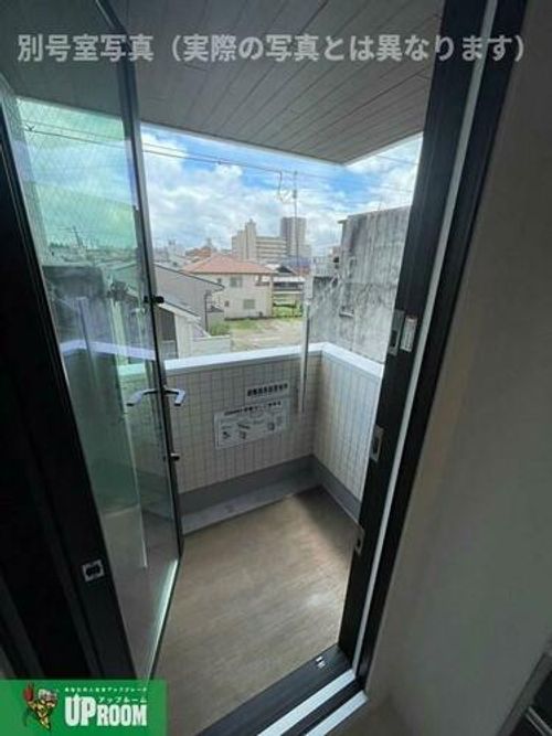 Warren kubomiⅡの内装