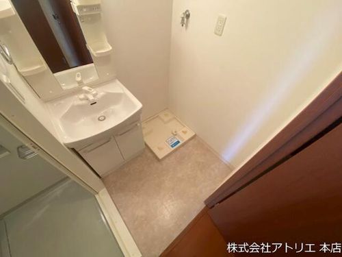 グランシス高井田の内装