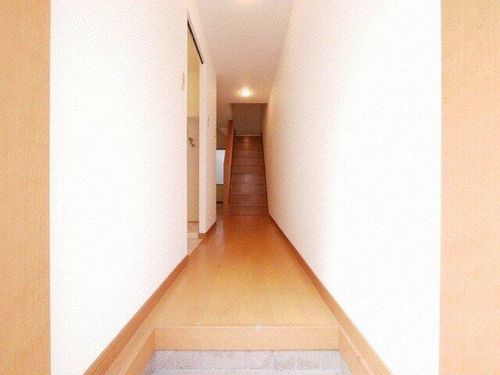 ロザリオカーサⅢの玄関