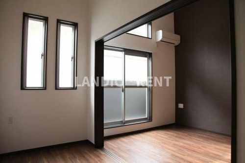 クレオ室見壱番館の居間