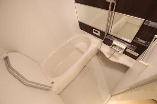 ディーモンテ深井沢町の風呂