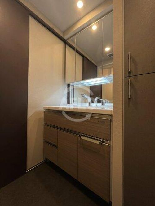 Dimora靭公園の内装