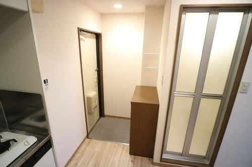 大阪府大阪市此花区春日出北2丁目(マンション)の賃貸物件の玄関