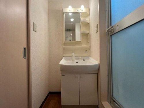 Jmms新光参番館302の内装