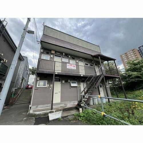 ハタコーポラス66の外観