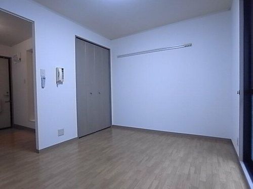 兵庫県神戸市須磨区須磨浦通2丁目(アパート)の賃貸物件の居間