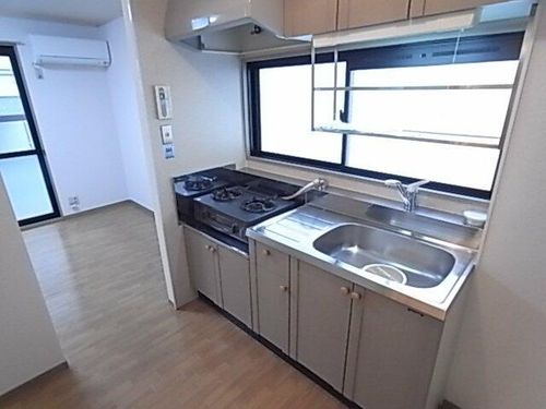 兵庫県神戸市須磨区須磨浦通2丁目(アパート)の賃貸物件のキッチン