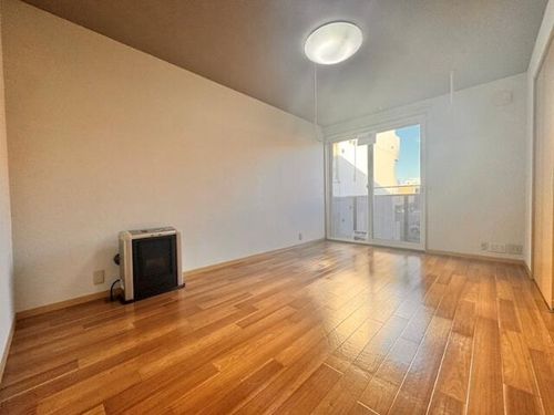 ヴェルデ美園の居間