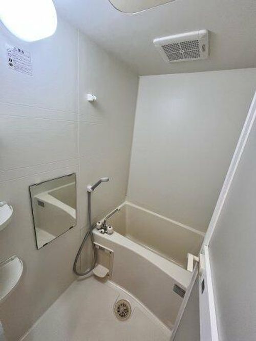 カーサ ディ パエーゼ205の風呂