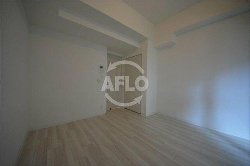 レジュールアッシュ難波MINAMIの居間