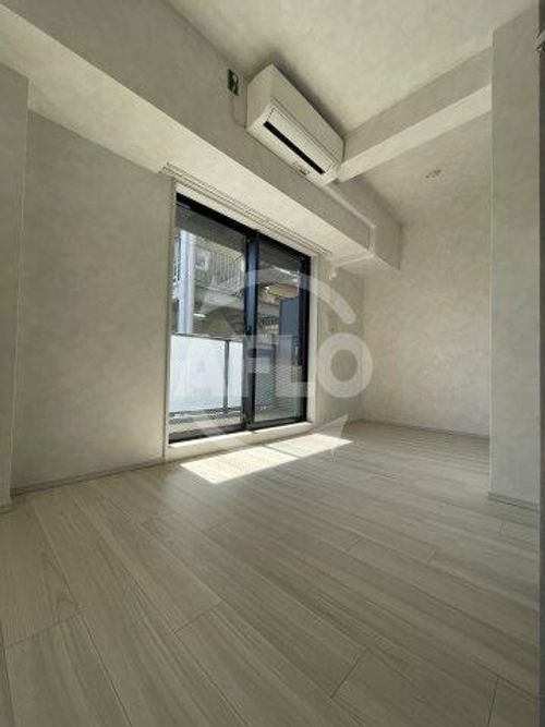 エスライズ難波Ⅲの居間