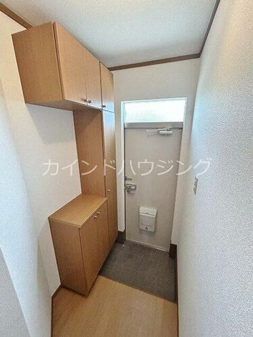 ファミールメゾンの玄関