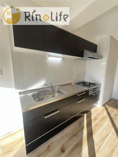 シャルルコートラペ301のキッチン