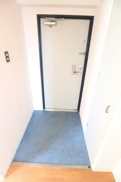 アーバンコモード新長田の玄関