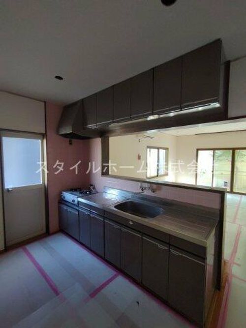 愛知県豊橋市曙町字測点(一戸建)の賃貸物件1のキッチン