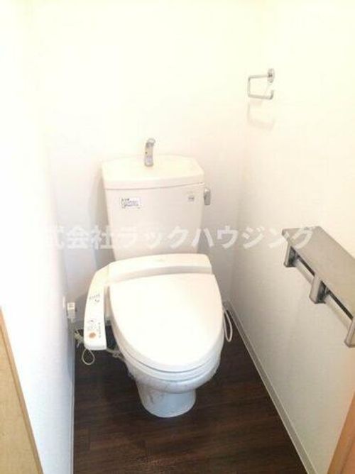 守口駅前敷島ビルの内装