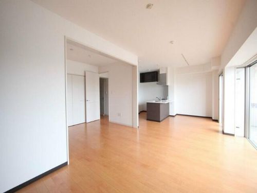 CHAYAGASAKARISE(茶屋ヶ坂ライズ)の居間