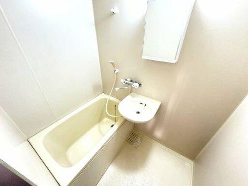 ハイツアグラの風呂