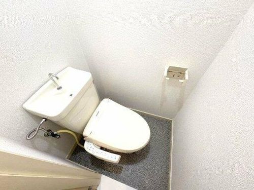 ハイツアグラの内装