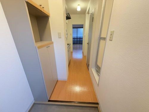 LH池田天神の玄関