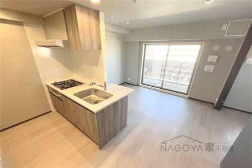 プレサンスロジェ高岳東桜のキッチン